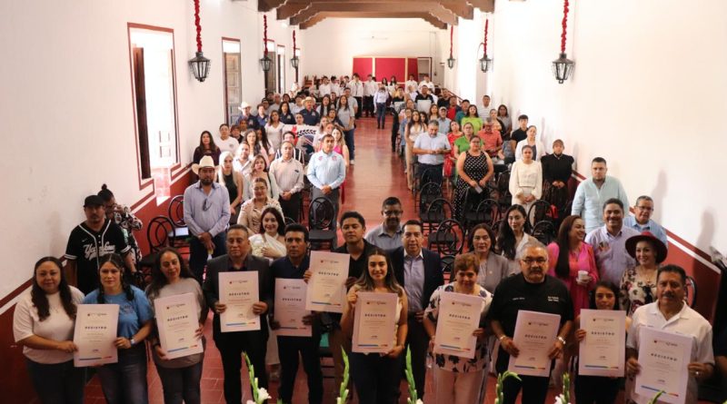 Gobierno de Zacatecas toma protesta a nueva Federación de Clubes Migrantes «Villa de Llenera»