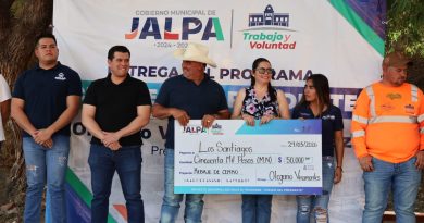 Estrategia que marca agenda: alcalde de Jalpa supera 18 apoyos con su propio cheque