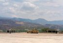 Atienden nivelación de campo deportivo en la comunidad de La Tiricia