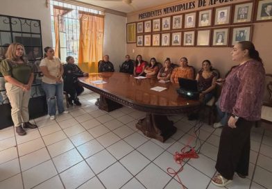 Gabriela Arellano fortalece acciones contra la violencia política de género en Apozol