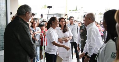 Tere Jiménez acompaña a Claudia Sheinbaum en entrega de becas y recorrido por nueva Unidad de Hemodiálisis del IMSS