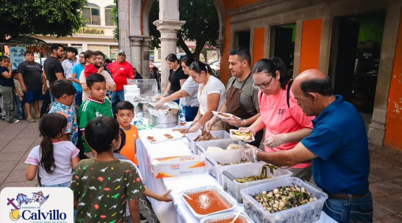 Celebra Gobierno de Calvillo a los padres de familia con convivencia familiar