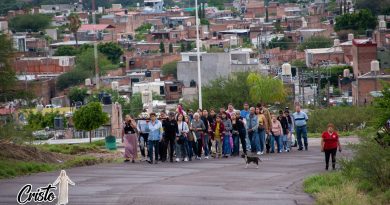Realizan peregrinación y celebración eucarística en el Cristo de la Paz
