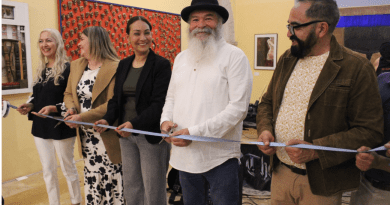 Inaugura Gobierno de Zacatecas Decolectivas, exposición de Leopoldo Elías Smith Mac Donald, en Cineteca