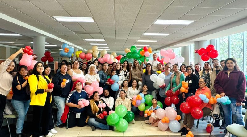 Capacita Gobierno de Zacatecas a mujeres en arte y diseño con globos para el emprendimiento