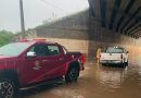 Protección Civil auxilia a familias y conductores tras fuertes lluvias en Zacatecas
