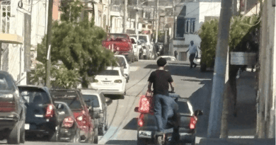 Llaman en Jalpa a circular con responsabilidad en patines y motos eléctricas