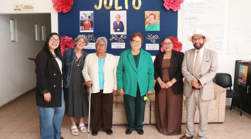 Eligen Reina de Casa de Día AMAT-TE Zacatecas, en ambiente de alegría y convivencia