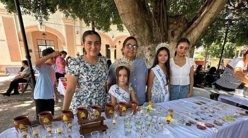 Expo Gastronómica y Artesanal promueve el talento y el comercio local en Apozol