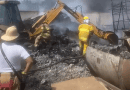 Continúan labores para liquidar incendio en recicladora de Guadalupe