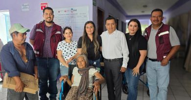 Entregan aparatos funcionales a familias de Apozol
