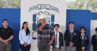Presidente Olegario Viramontes visita la Secundaria Federal Valentín Gómez Farías y refrenda respaldo a la comunidad educativa