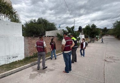 Supervisan instalación de transformador para fortalecer suministro eléctrico en El Rescoldo