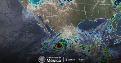 Huracán Simon mantiene en alerta al occidente de México; Jalisco, Colima y Michoacán concentran las mayores afectaciones